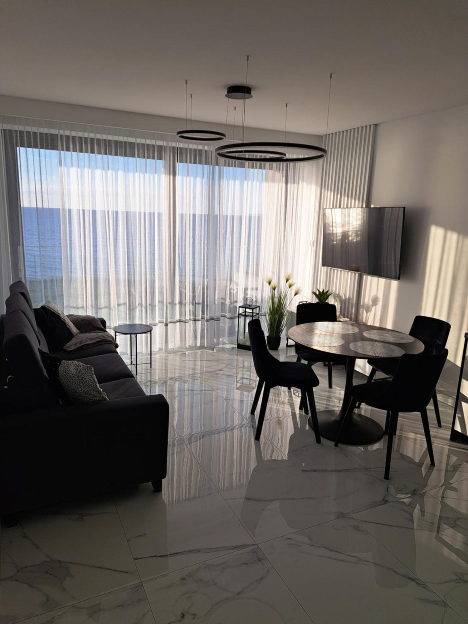 Apartament Z Widokiem Na Morze 5 B W Kompleksie Hevenia レバル エクステリア 写真